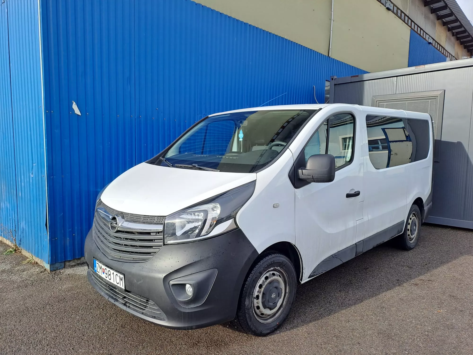 Opel Vivaro 9-miestny 2015